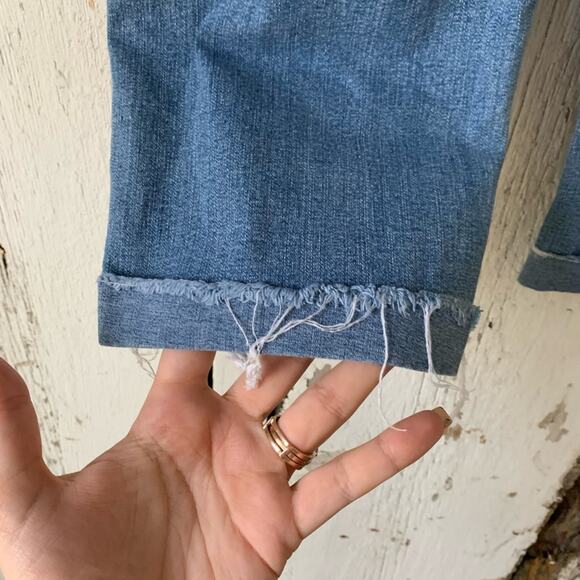 Ariya jeans embroidered destroyed crops raw cuffed gems light wash - Picture 8 of 10